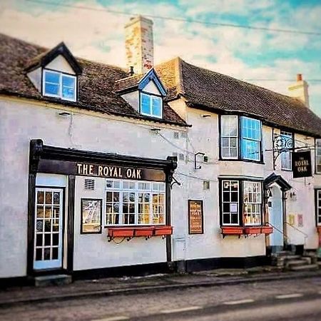 Отель The Royal Oak Bredon Экстерьер фото